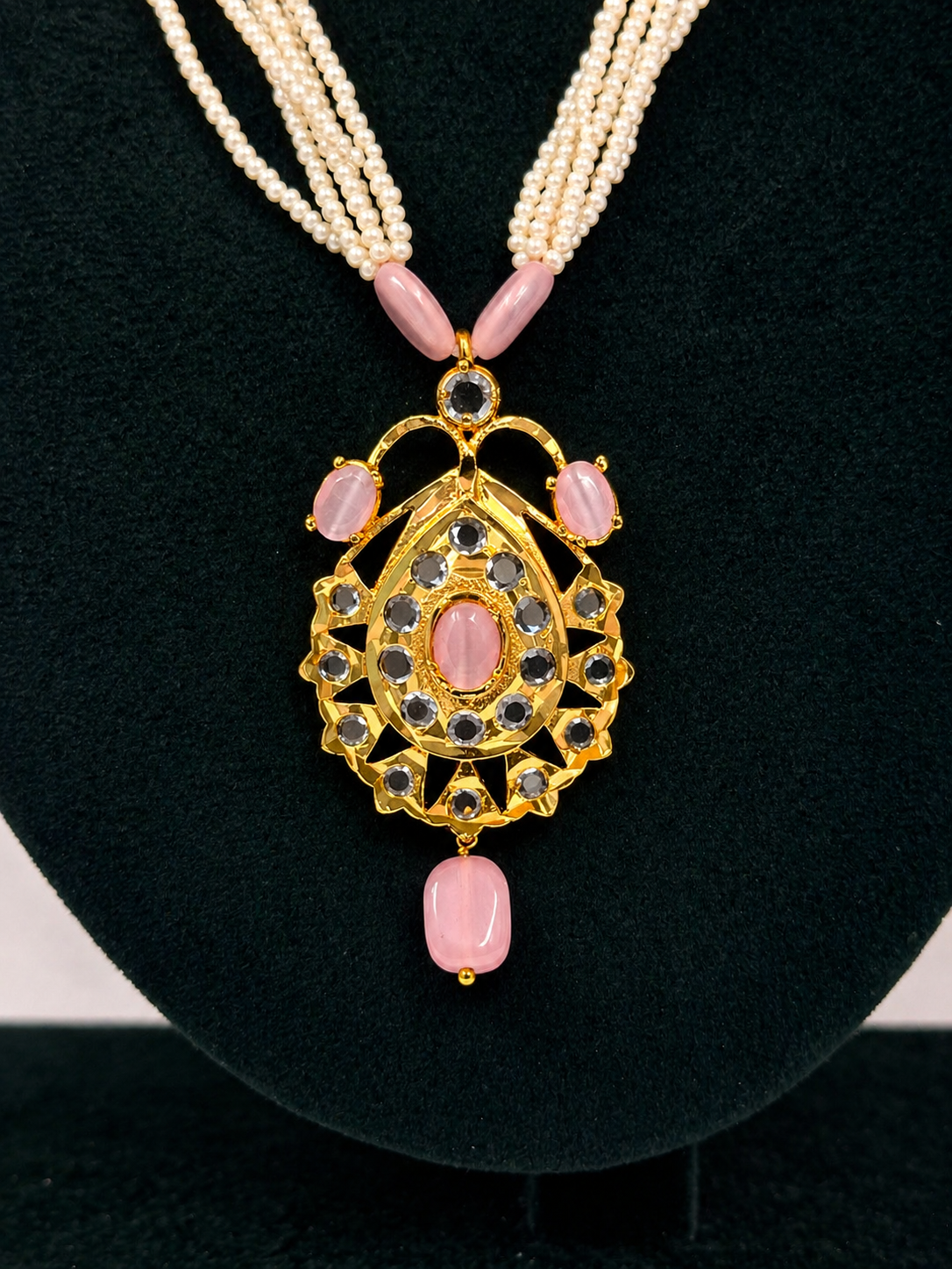 Juhi Pink Jugni Necklace Set