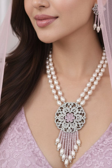 White Pearl Necklace Set