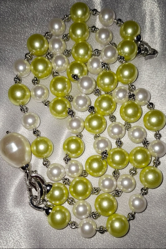 White And Green Pearl Long Necklace